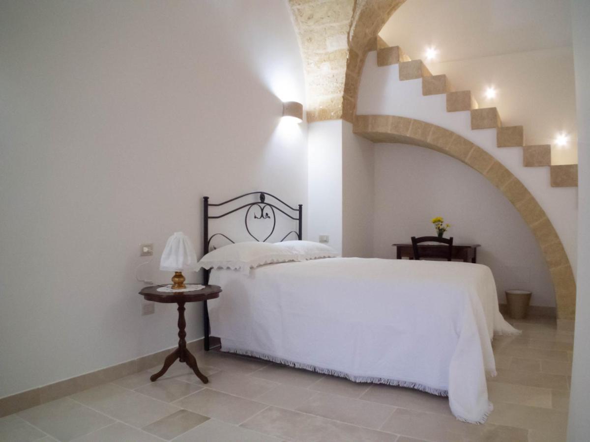 Asylum Amicorum Bed & Breakfast Gagliano del Capo Buitenkant foto