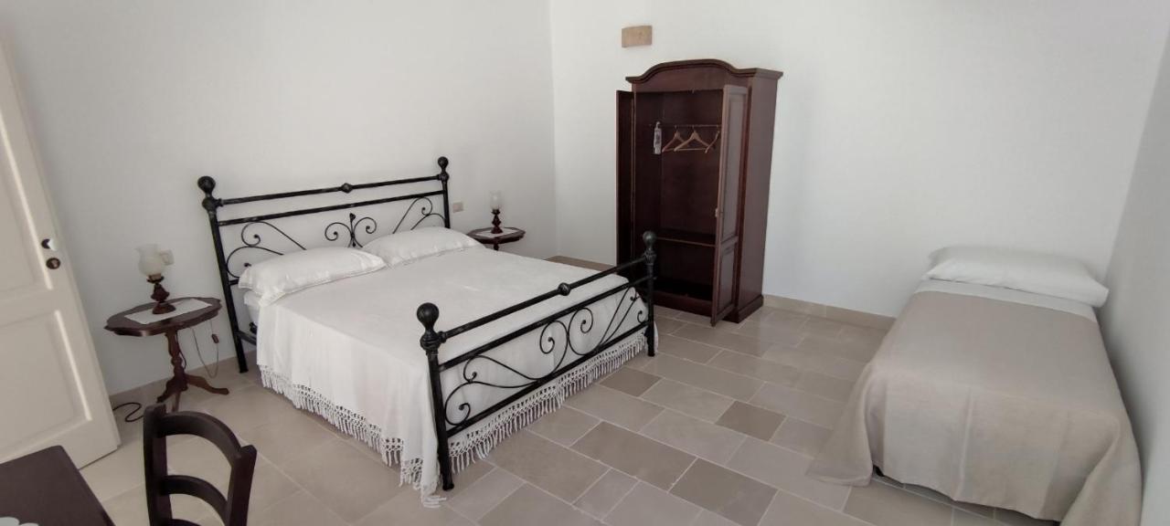 Asylum Amicorum Bed & Breakfast Gagliano del Capo Buitenkant foto