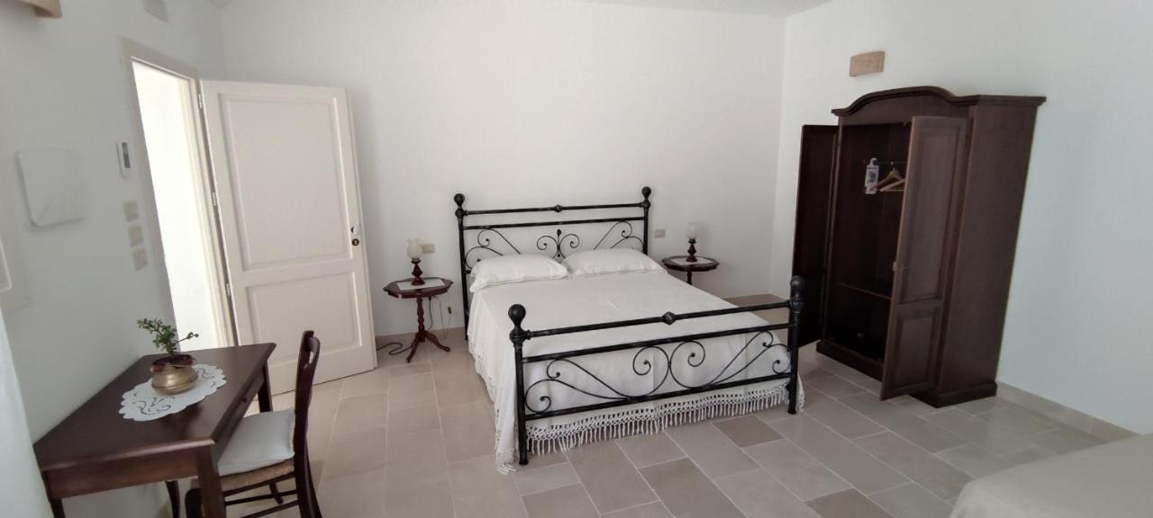 Asylum Amicorum Bed & Breakfast Gagliano del Capo Buitenkant foto